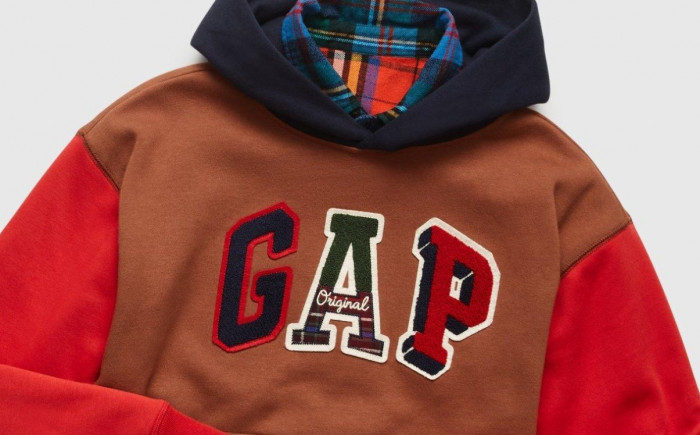 Gap Black Friday Cyber Monday