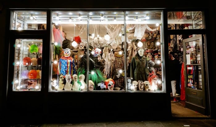 Halloween Shop